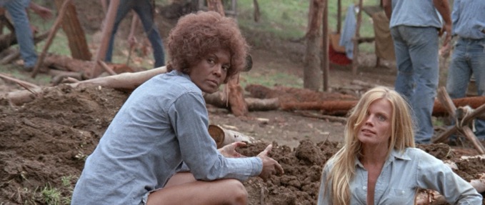 Bar Trash: TERMINAL ISLAND (1973) with Selina Robertson & Isabel Moir